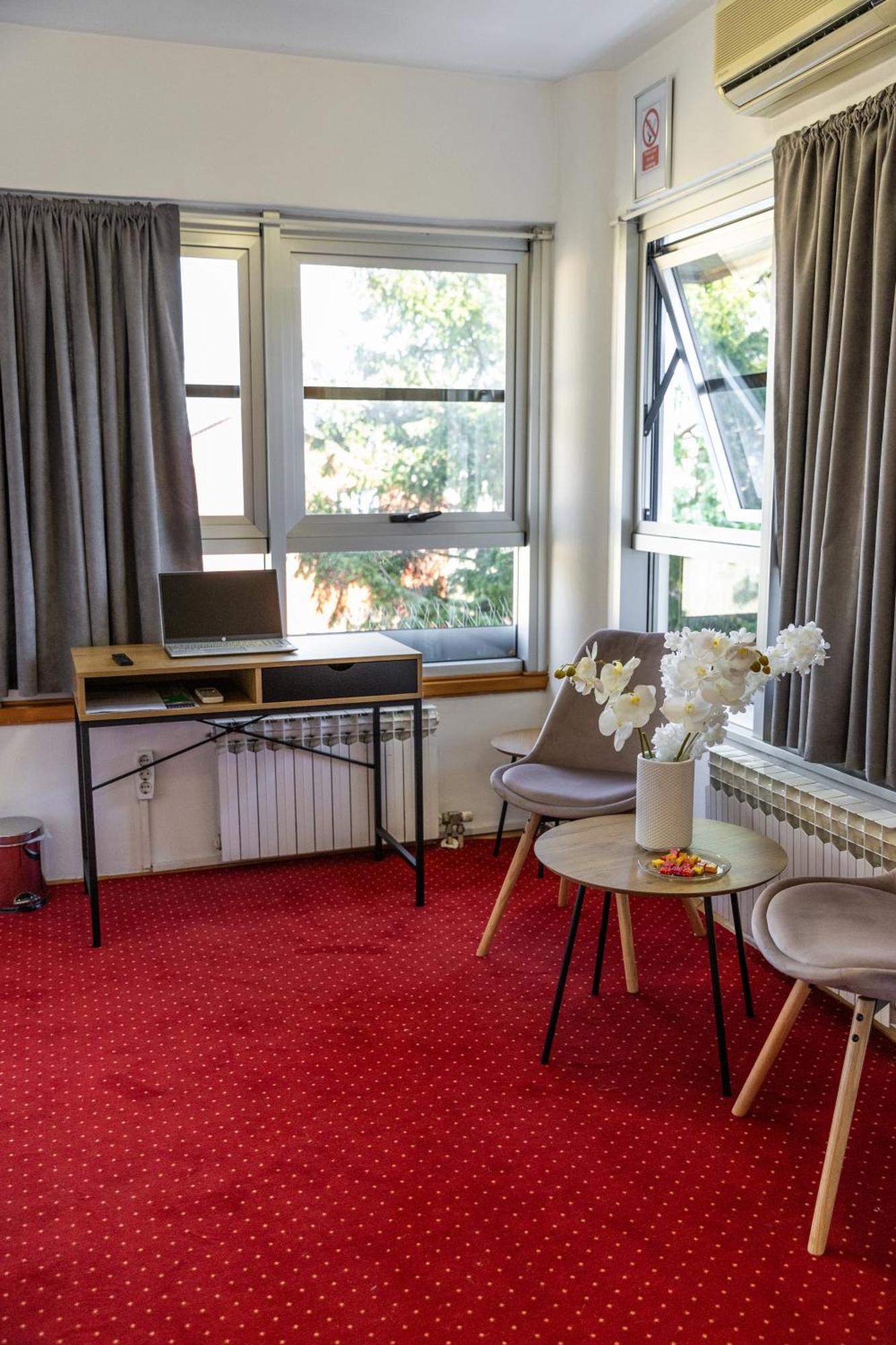 Olimpus Apartmani Bd Banjaluka Баня-Лука Экстерьер фото
